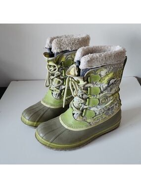SOREL | Rare print snow boots pistachio green sz 9